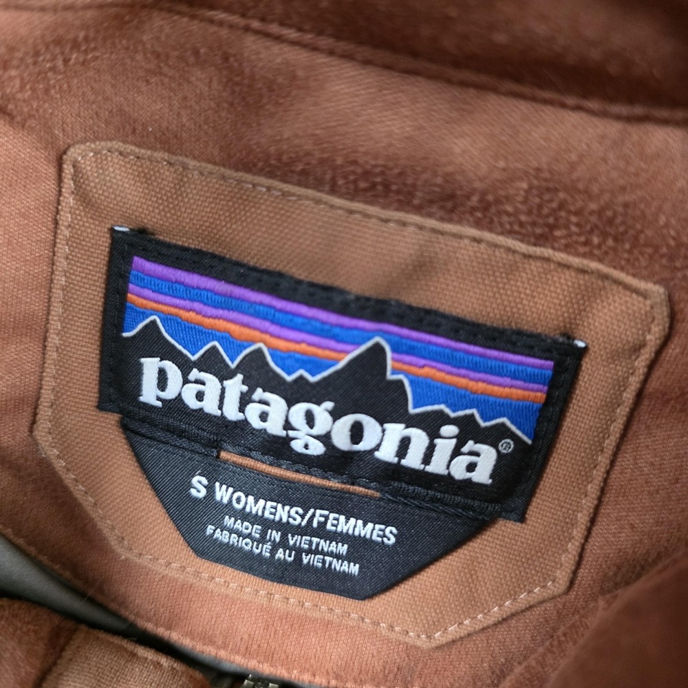Patagonia Vest Womens Small Brown Down Puffer Quilted Full Zip Camo Lining - Picture 3 of 16